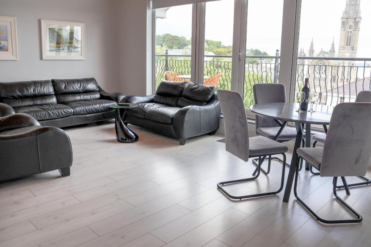 Bella Vista & Self Catering Hotel