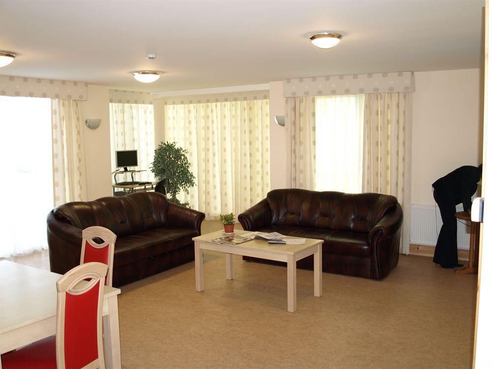 Hotel Bella Vista & Self Catering 3*